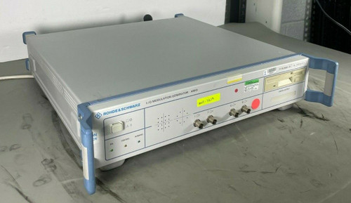 R&S Amiq I/Q Modulation Generator 1110.2003.04 W/ Amiq-B1, Amiq-B2, Amiq-K11
