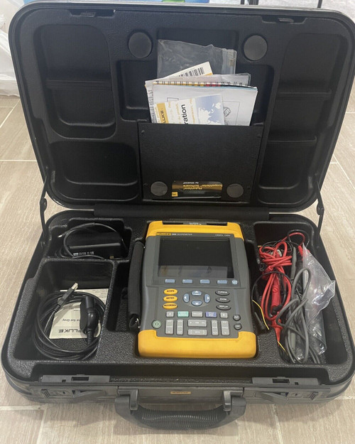 Fluke 196B Scopemeter 1Gs/S Dual-Input 100Mhz Handheld Oscilloscope