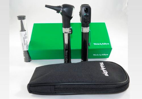 welch allyn /hillrom 95001 otoscope / opthalomscope diagnostic set