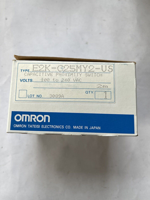 Omron Proximity Switch. Model E2K-C25My2-Us.