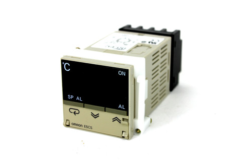 Omron E5Cs-Q1Kj Temperature Controller, 100-240V Ac, 12V Dc