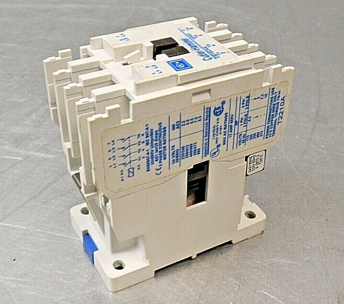 Eaton Cutler Hammer Ce15Cn4Bb Contactor 4 Pole 220/240V 50/60Hz 3 At 200/230V 12