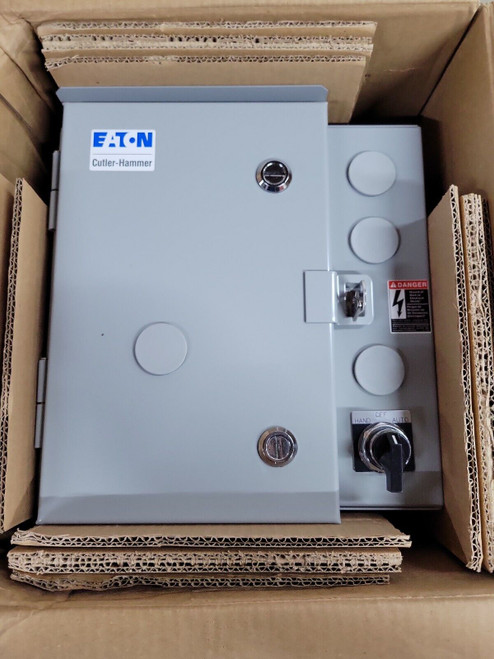 Eaton Ecc04C2A4A Enclosed Lighting Contactor C30Cn 30A 4 Pole 120V Coil 3R