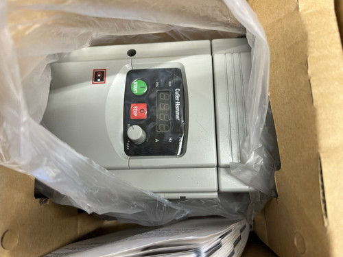 Eaton Cutler Hammer Af91Bgo C005D 5Hp Adjustable Frequency Drive