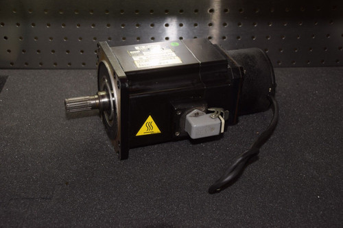 Kawasaki Bl Super Servo Motor 3.1 Kw 3000 Rpm , P60B13200Lcx2C