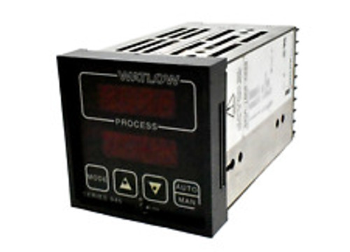 Watlow 945A-1Ba0-A000 Temperature Process Controller
