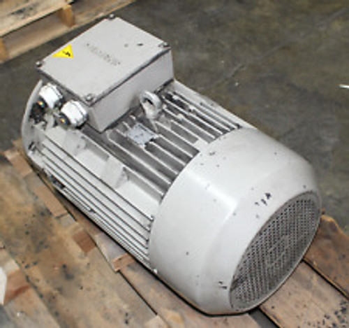 Siemens 1La2186-4Aa61 Industrial Ac Motor 22-25.3Kw 400/690V