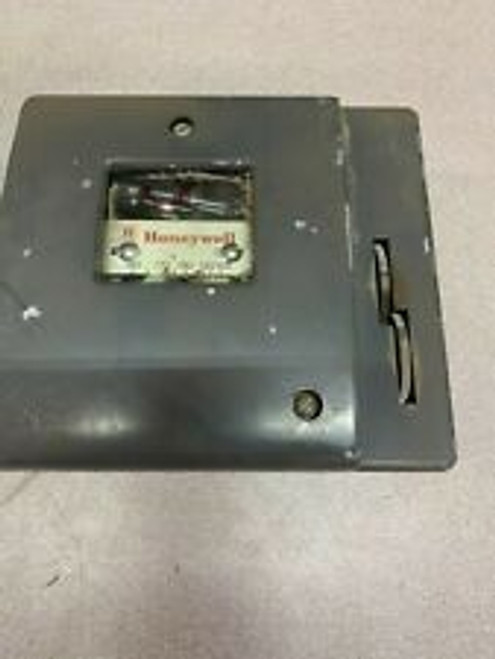 Honeywell Temperature Switch T444A 1046 1
