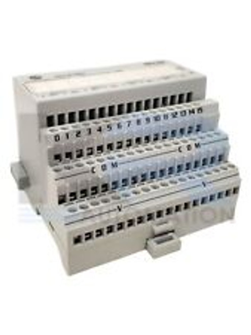 Allen Bradley 1794-If2Xof2I /A Flex I/O Analog Module W/1794-Tb3 Combo Base