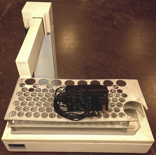 Perkin elmer As-90Plus B3000132 Autosampler, For Use With Optima Icp-Oes Systems