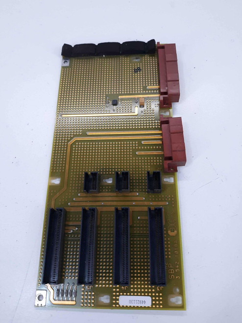 Cincinnati Milacron 3 542 1018A Backplane Board