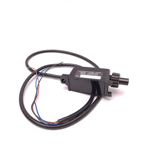 Keyence Fs-17 Digital Fiber Optic Sensor 12-24Vdc 35Ma