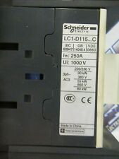 Contacteur Telemecanique LC1F330 Avec Bobine 120V - Occasion, Fonctionnel