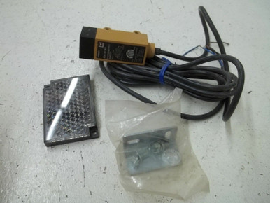 omron e3s-r1b4 photoelectric switch - Industrial Lynx