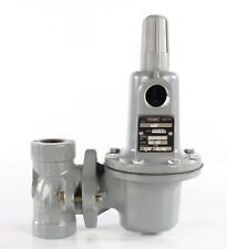 627 Fischer Controls Pressure Regulator 15-40 Psi, 1/4