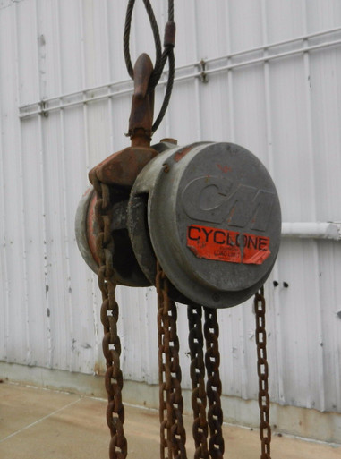 Cyclone Model 3 Ton Chain Hoist Fall 15' Drop Cm 3658Wvs - Industrial Lynx