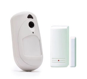 RISCO Detector kit with wireless DC & PIR Camera KITDET332CAM2