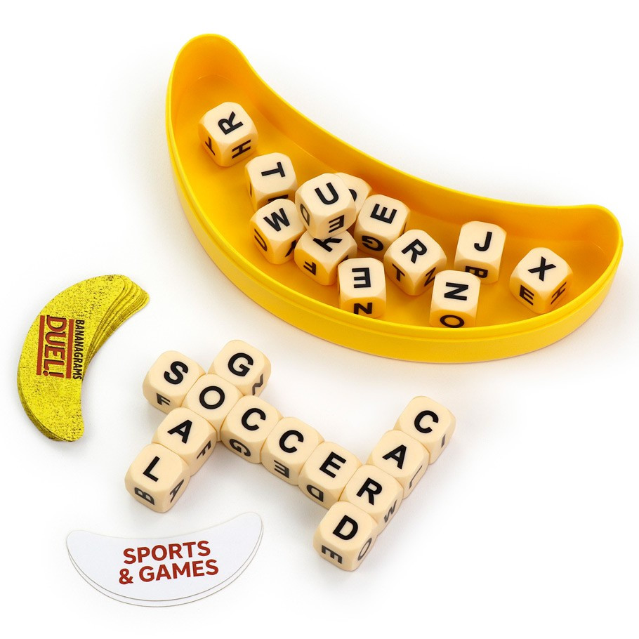 BANANAGRAMS Duel - Gioco Di Lettere Per 2 Giocatori - 144 Dadi, 20 Carte Tema, Righello Incluso - Divertimento Rapido Da 10 Minuti - Età 7+