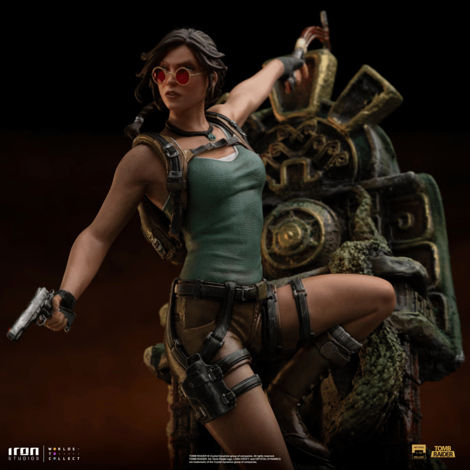 Tomb Raider: Lara Croft Deluxe LARAC1071240-10 - 1/10th Scale