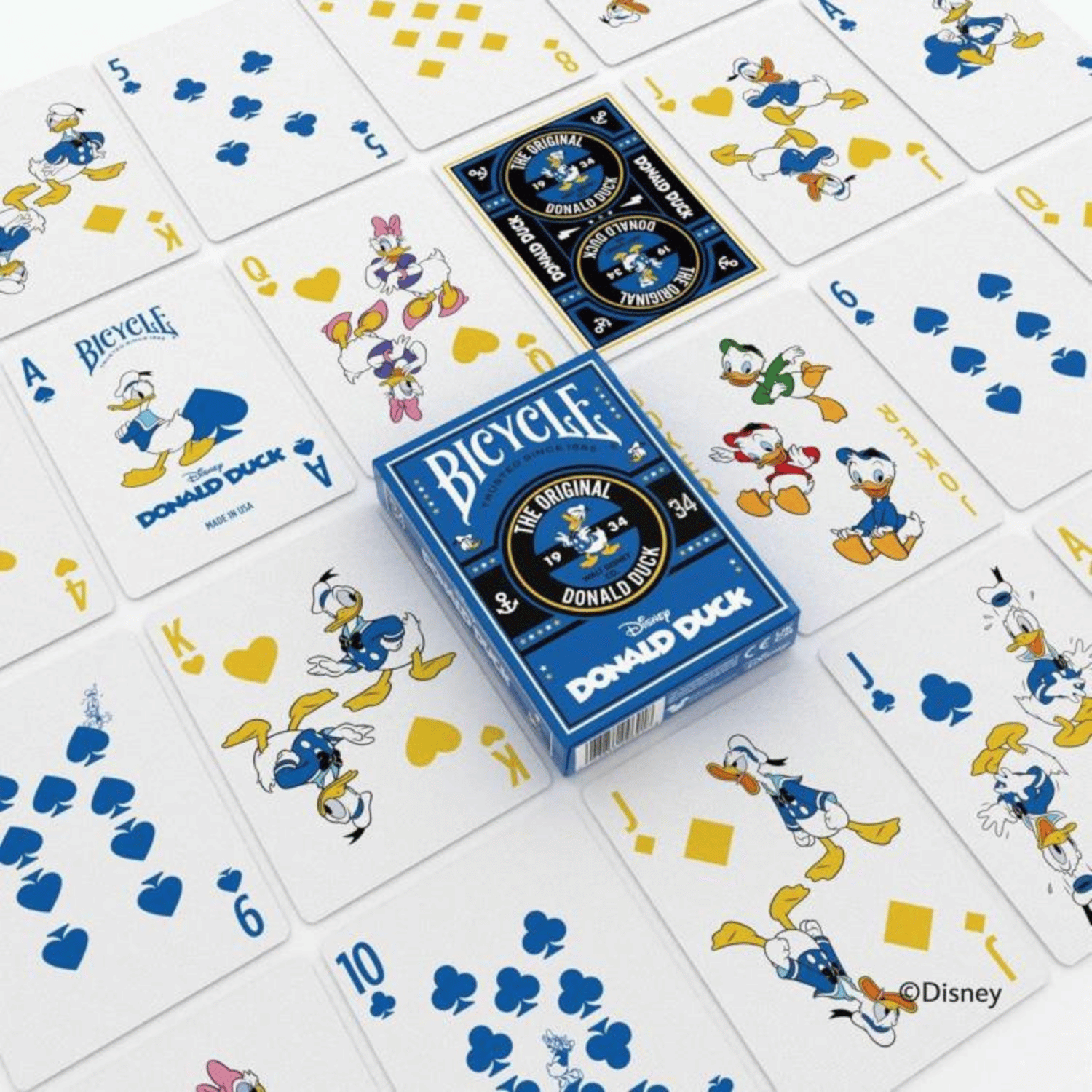 Bicycle Playing Cards: Disney - Mickey and Friends Box Set - Game Bicycle Playing Cards: Disney - Mickey and Friends Box Set - Game