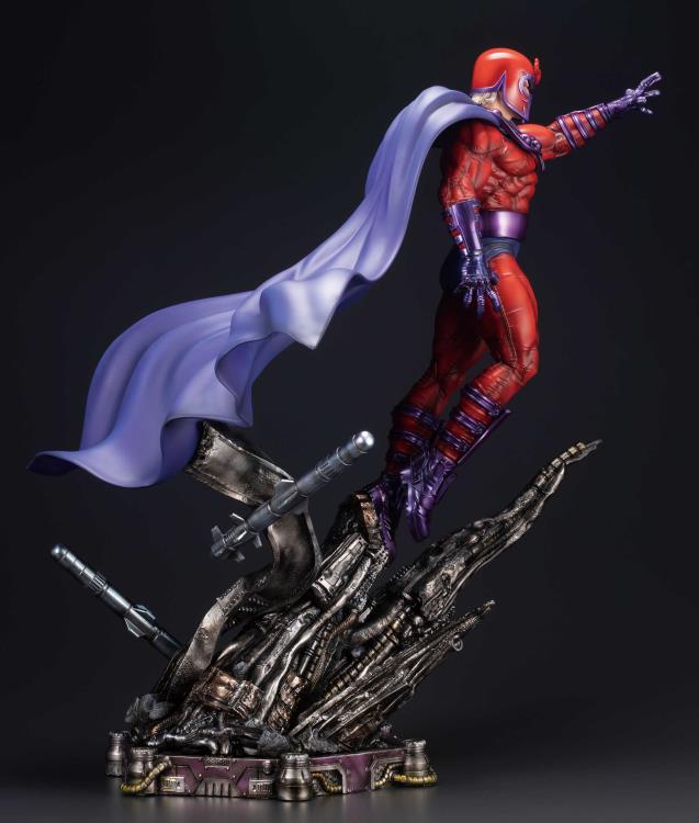 Marvel Universe: Magneto X-Men - Fine Art Statue - Game Nerdz