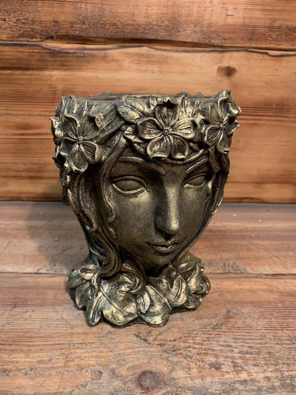 STONE GARDEN GOLD FEMALE BUST PLANTER PLANT POT STATUE ORNAMENT