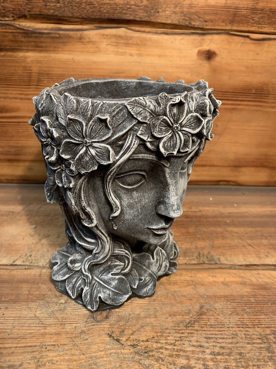 STONE GARDEN FEMALE BUST PLANTER PLANT POT STATUE ORNAMENT 