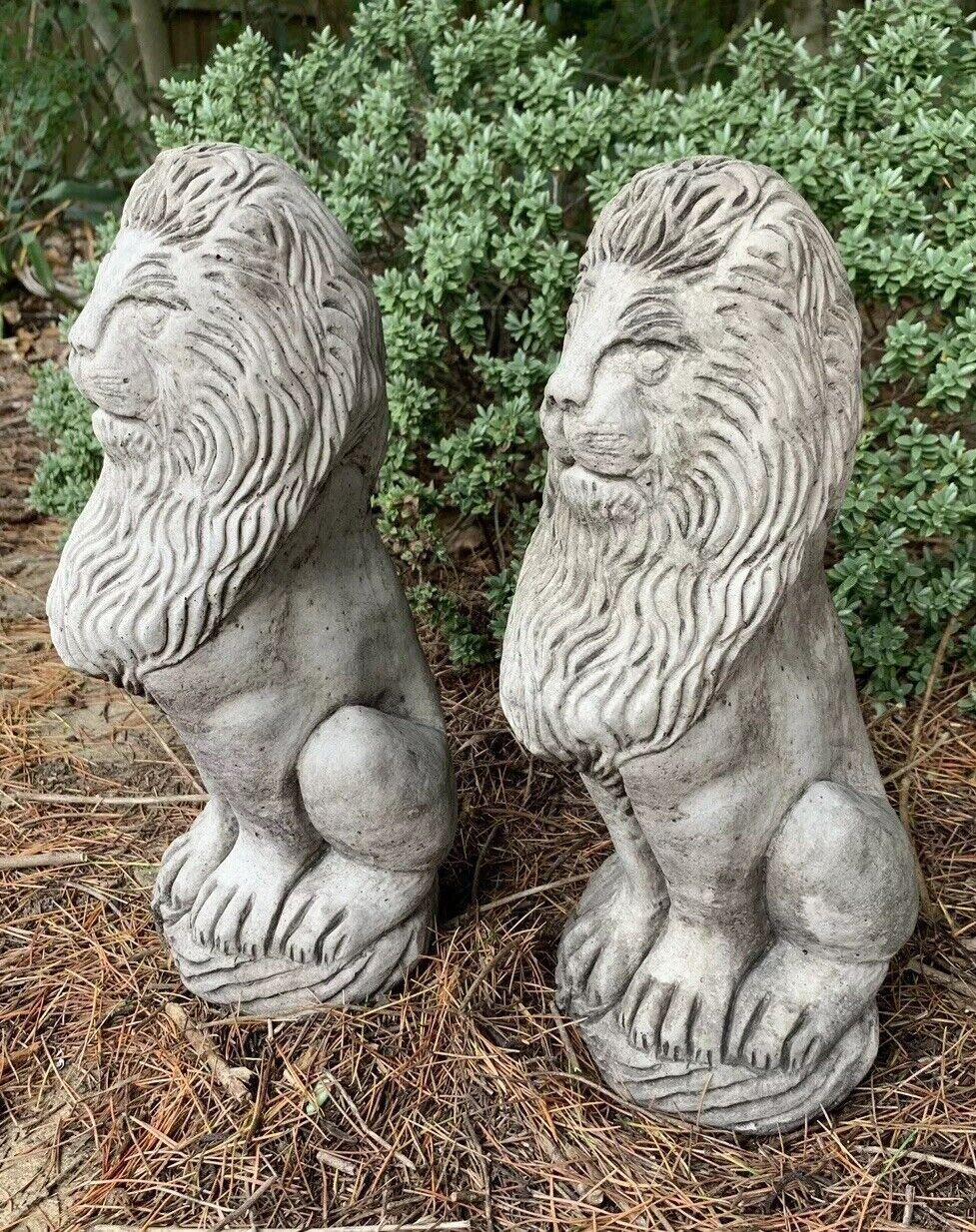 STONE GARDEN PAIR OF TALL SITTING PROUD LION ORNAMENTS