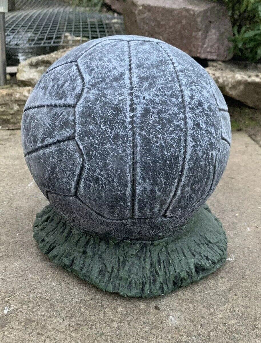 STONE GARDEN LIFE SIZE FOOTBALL ON GRASS STATUE PAINTED DETAILED ORNAMENT GIFT