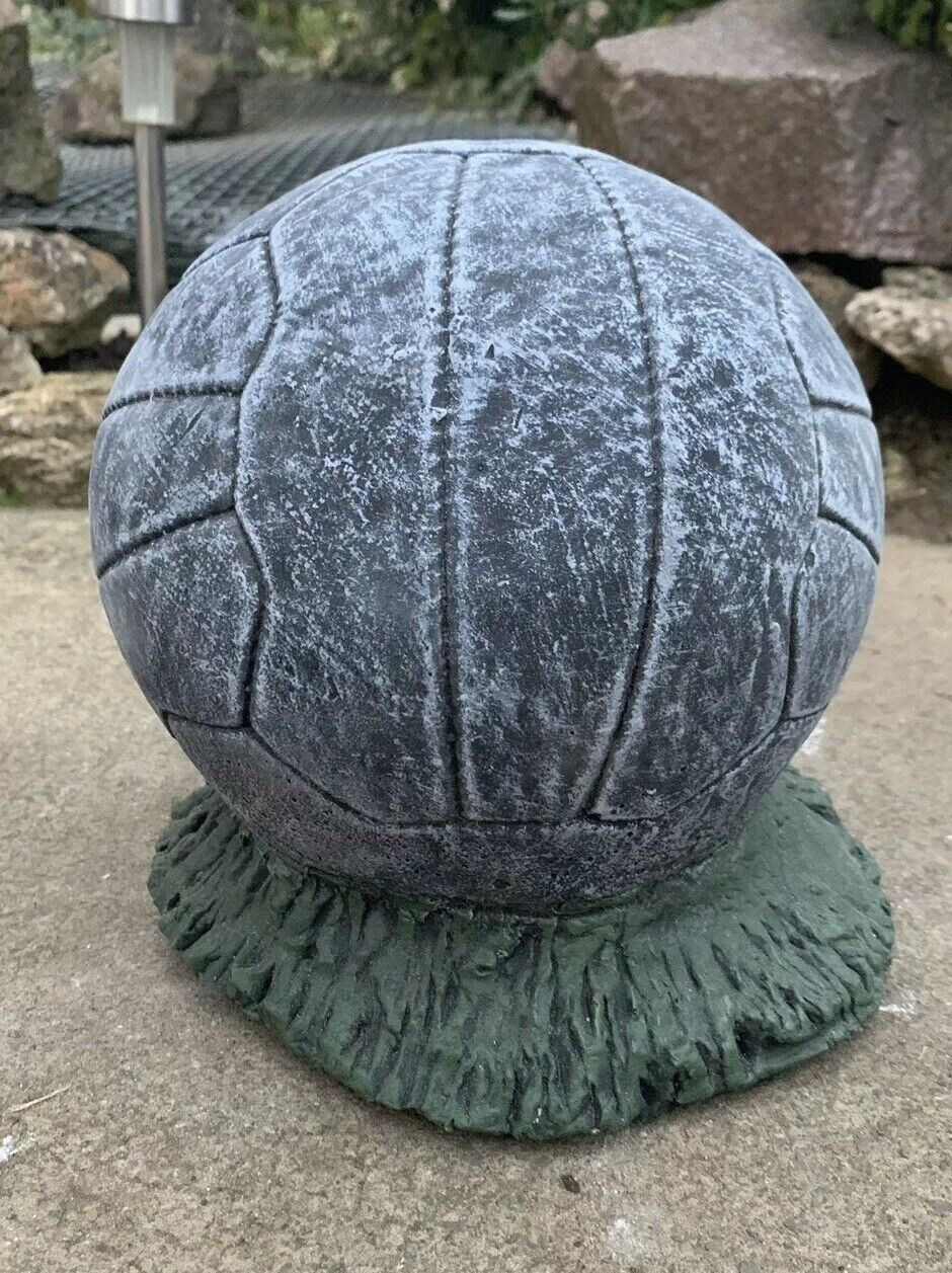 STONE GARDEN LIFE SIZE FOOTBALL ON GRASS STATUE PAINTED DETAILED ORNAMENT GIFT