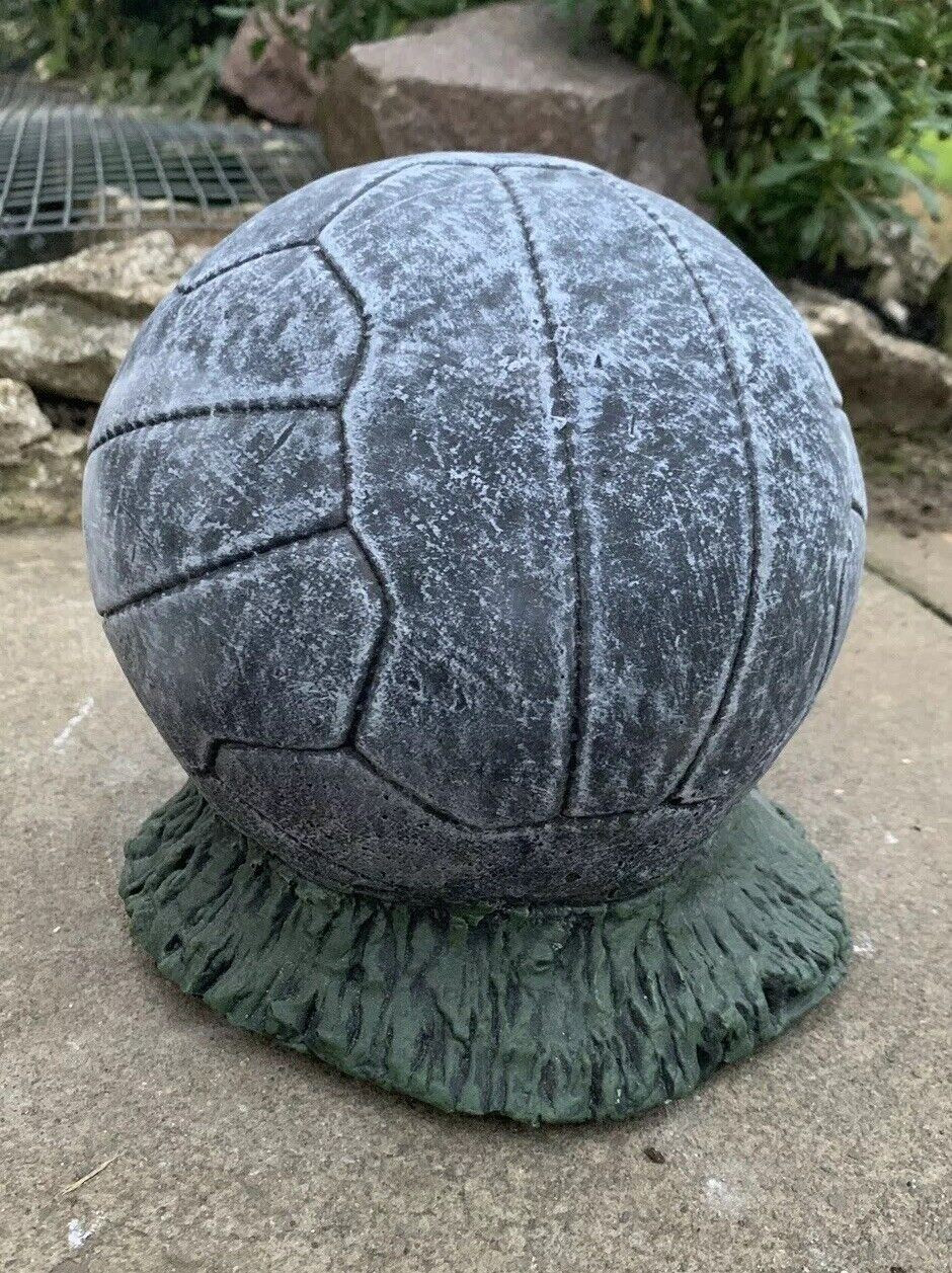 STONE GARDEN LIFE SIZE FOOTBALL ON GRASS STATUE PAINTED DETAILED ORNAMENT GIFT