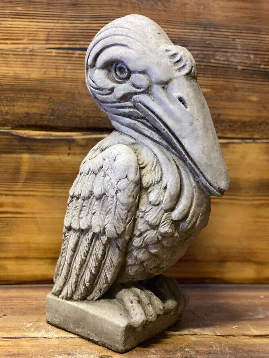 STONE GARDEN LARGE PELICAN BIRD DETAILED GIFT ORNAMENT 