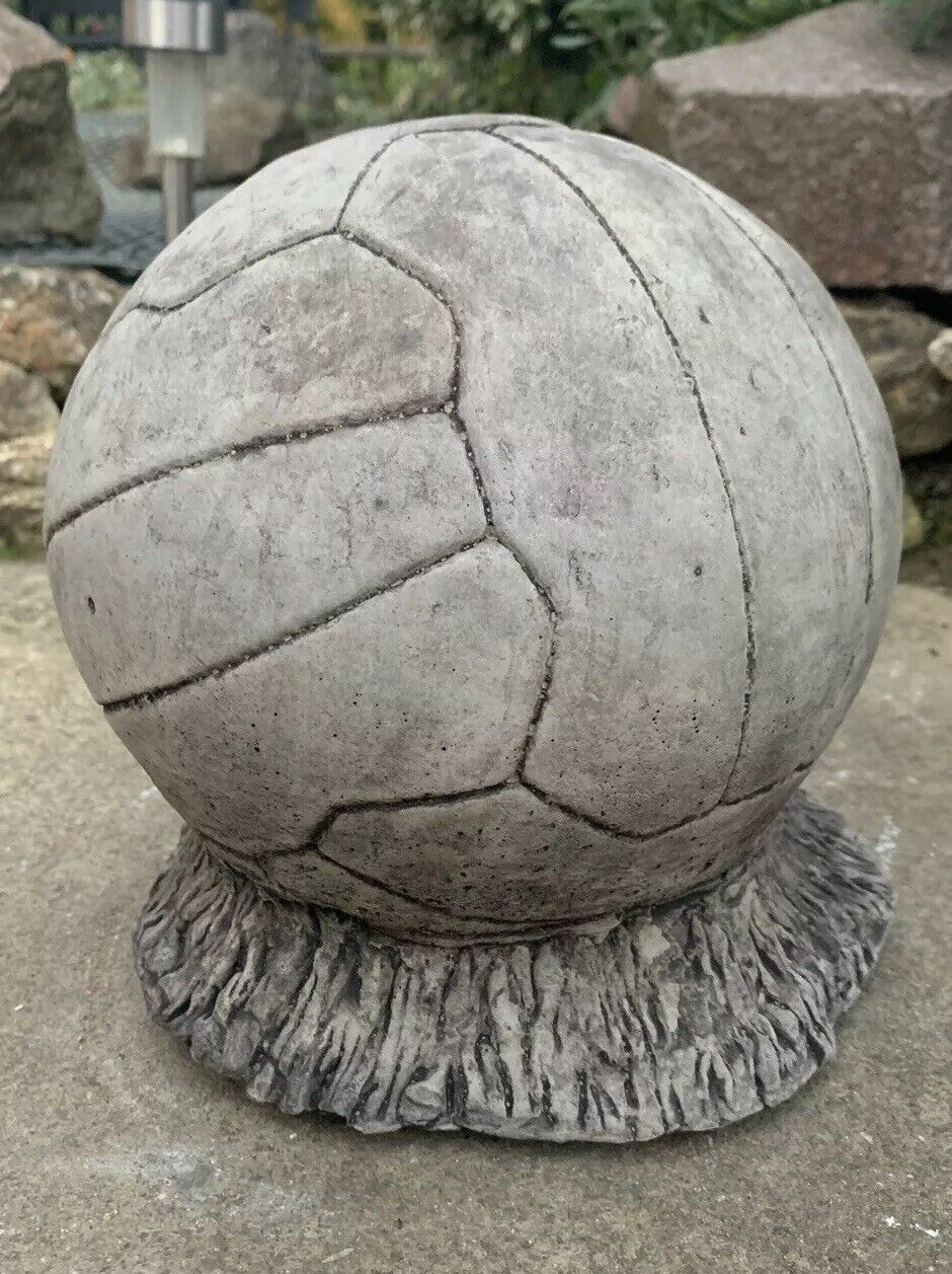 STONE GARDEN LIFE SIZE FOOTBALL ON GRASS STATUE DETAILED ORNAMENT GIFT