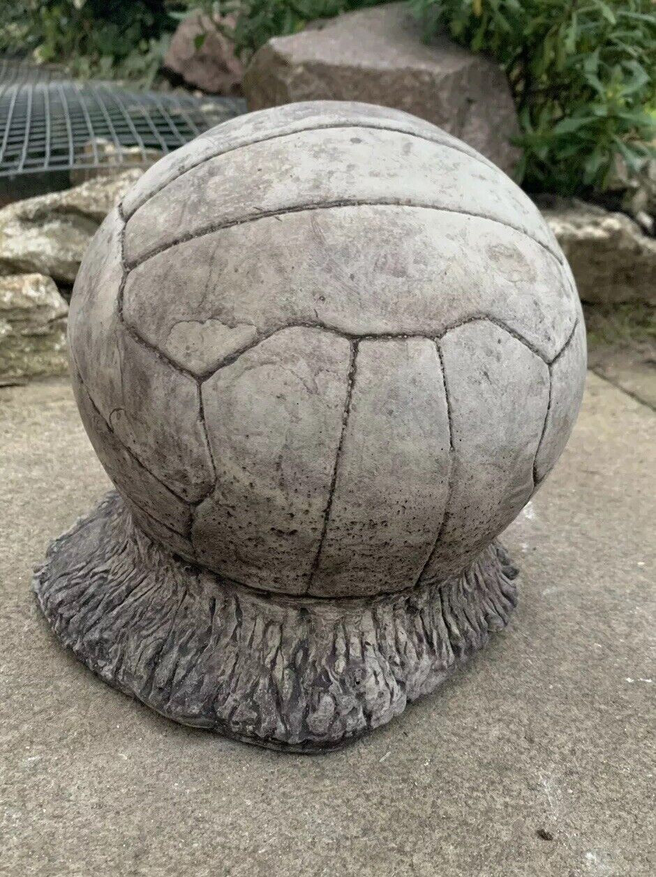 STONE GARDEN LIFE SIZE FOOTBALL ON GRASS STATUE DETAILED ORNAMENT GIFT