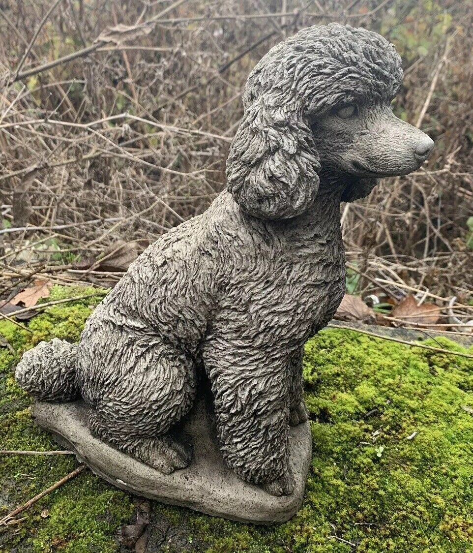 STONE GARDEN LARGE DETAILED POODLE DOG GIFT ORNAMENT 