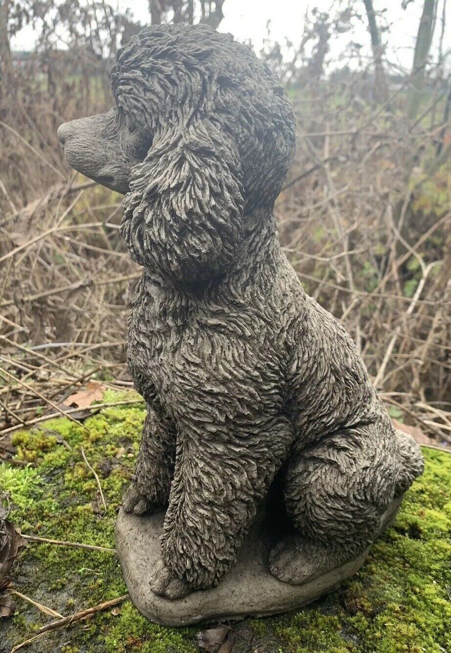 STONE GARDEN LARGE DETAILED POODLE DOG GIFT ORNAMENT 