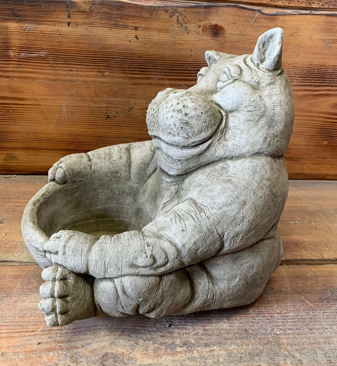 STONE GARDEN LARGE HIPPO PLANTER PLANT POT ORNAMENT 