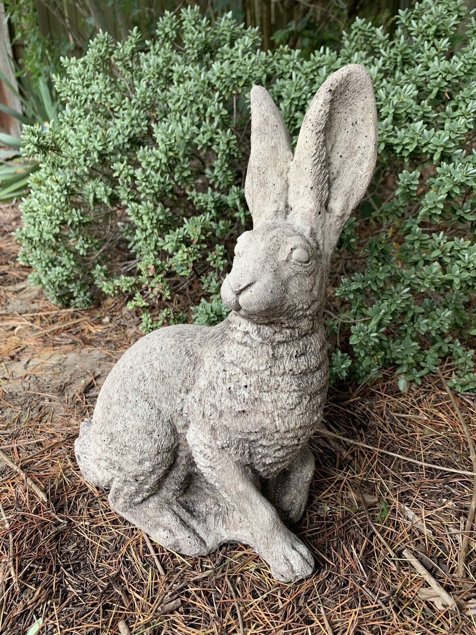 STONE GARDEN LARGE TRADITIONAL HARE DETAILED GARDEN ORNAMENT 