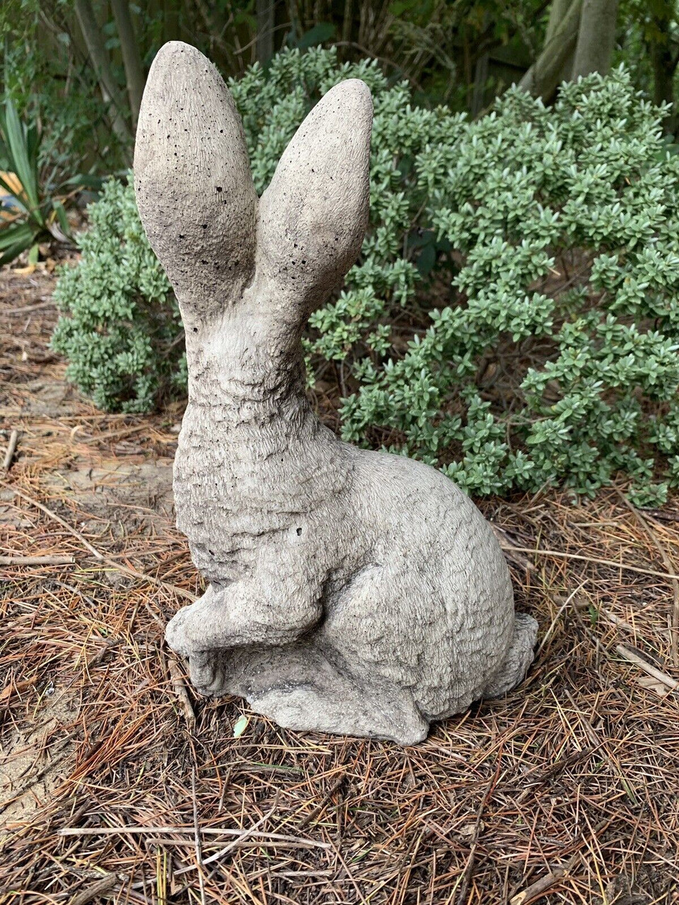 STONE GARDEN LARGE TRADITIONAL HARE DETAILED GARDEN ORNAMENT 