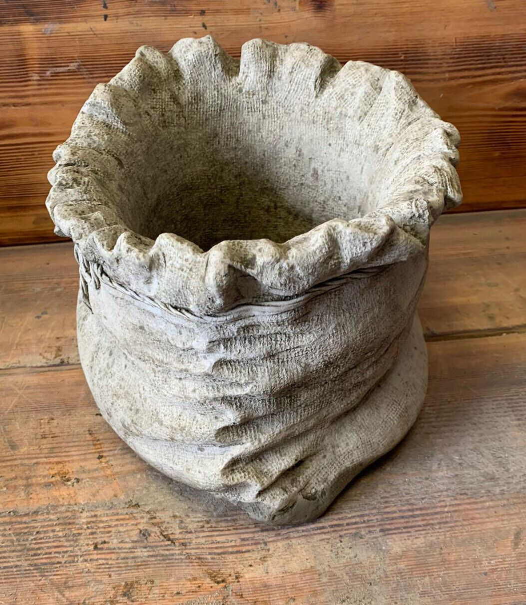 STONE GARDEN SACK PLANTER POT PLANT FLOWER ORNAMENT