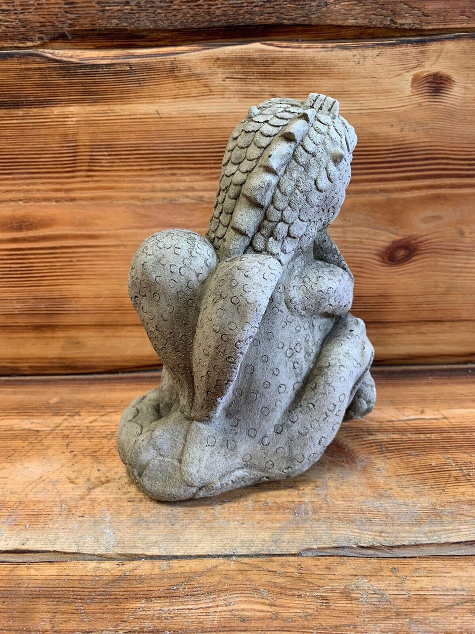 STONE GARDEN SITTING THINK DRAGON HAND CAST CUTE STATUE MYTHICAL GOTHIC ORNAMENT
