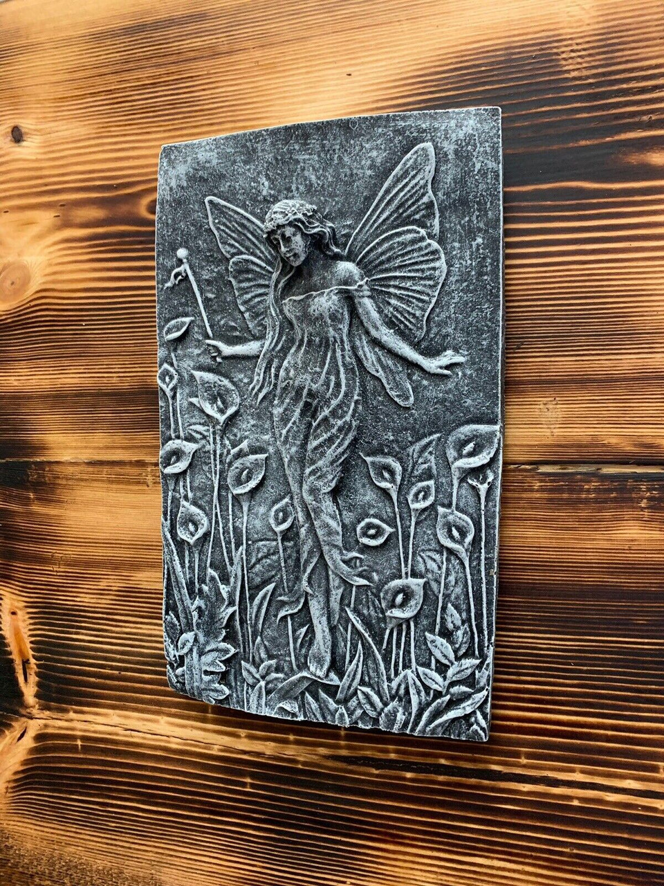 STONE GARDEN DETAILED LILY FAIRY ANGEL WALL HANGING PLAQUE ORNAMENT