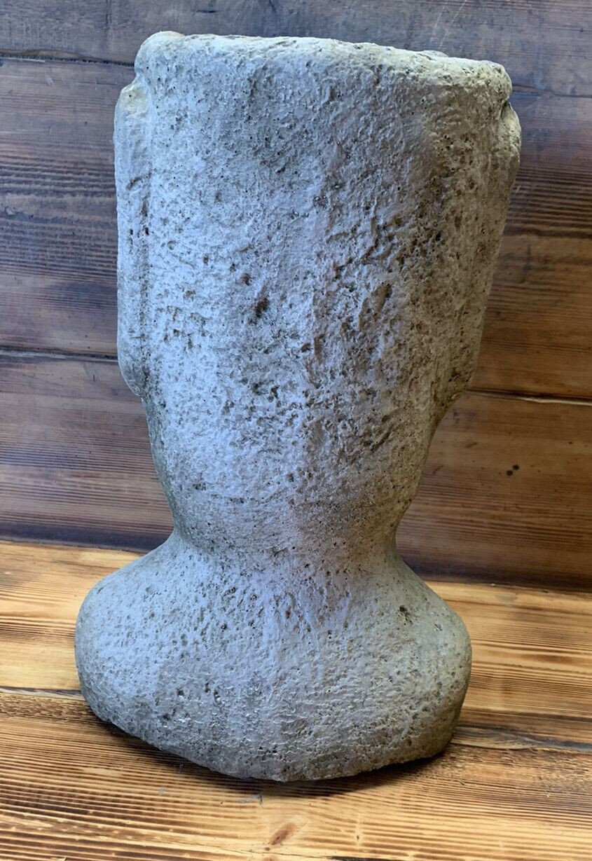 STONE GARDEN EASTER ISLAND HEAD PLANT POT PLANTER/ MOAI / TIKI CONCRETE ORNAMENT