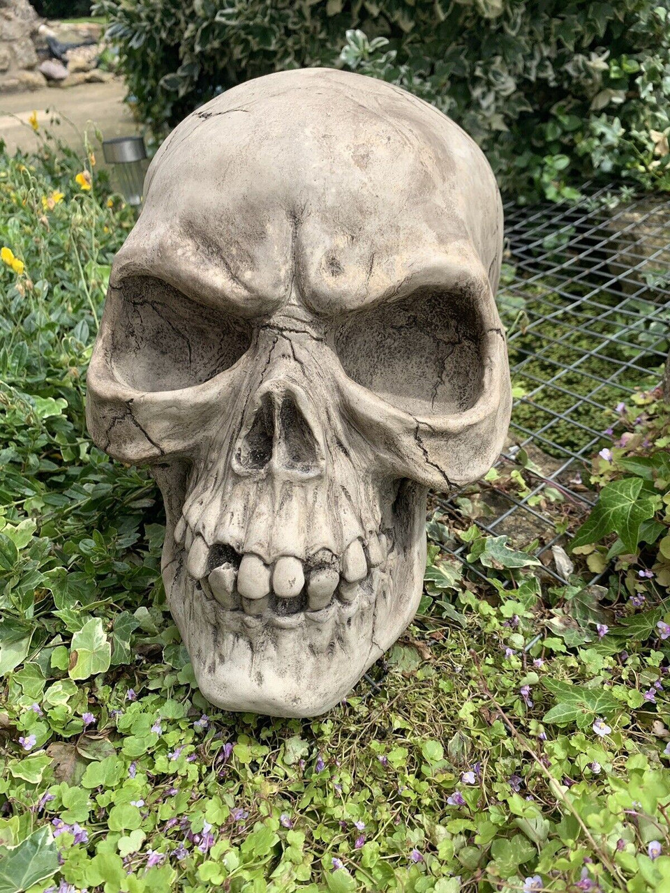 STONE GARDEN LARGE DETAILED SOLID GOTHIC SKULL GIFT CONCRETE ORNAMENT