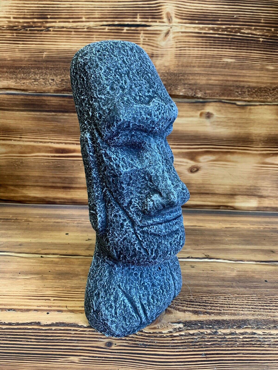 STONE GARDEN EASTER ISLAND HEAD / MOAI / TIKI CONCRETE PAINTED ORNAMENT