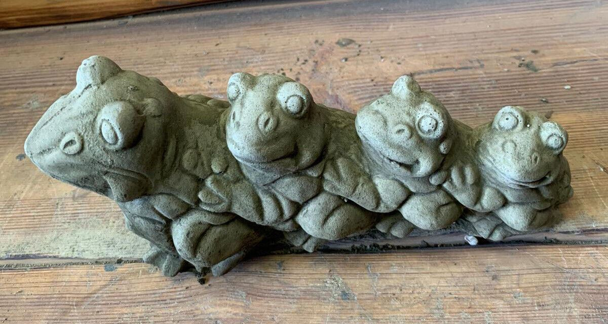 STONE GARDEN CUTE FROG TOAD FAMILY STATUE ORNAMENT