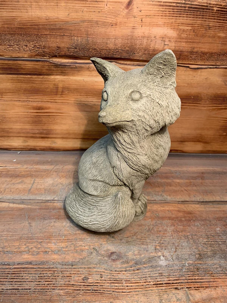 STONE GARDEN CUTE SITTING FOX STATUE ORNAMENT