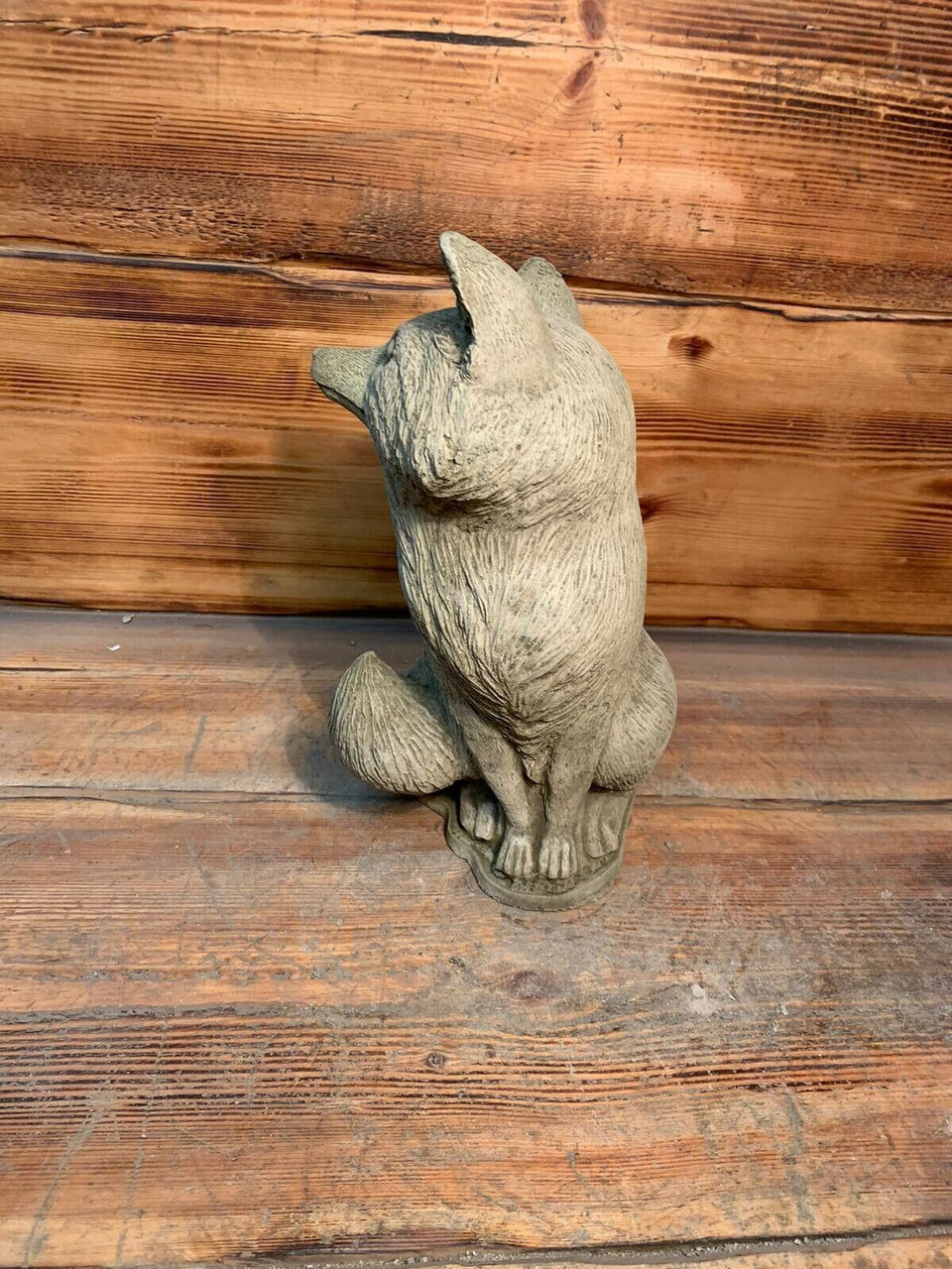 STONE GARDEN CUTE SITTING FOX STATUE ORNAMENT