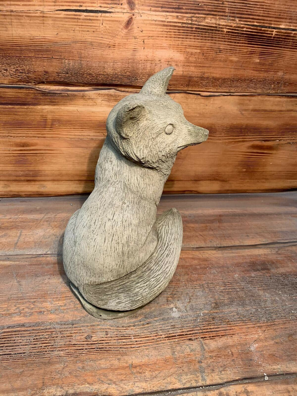 STONE GARDEN CUTE SITTING FOX STATUE ORNAMENT