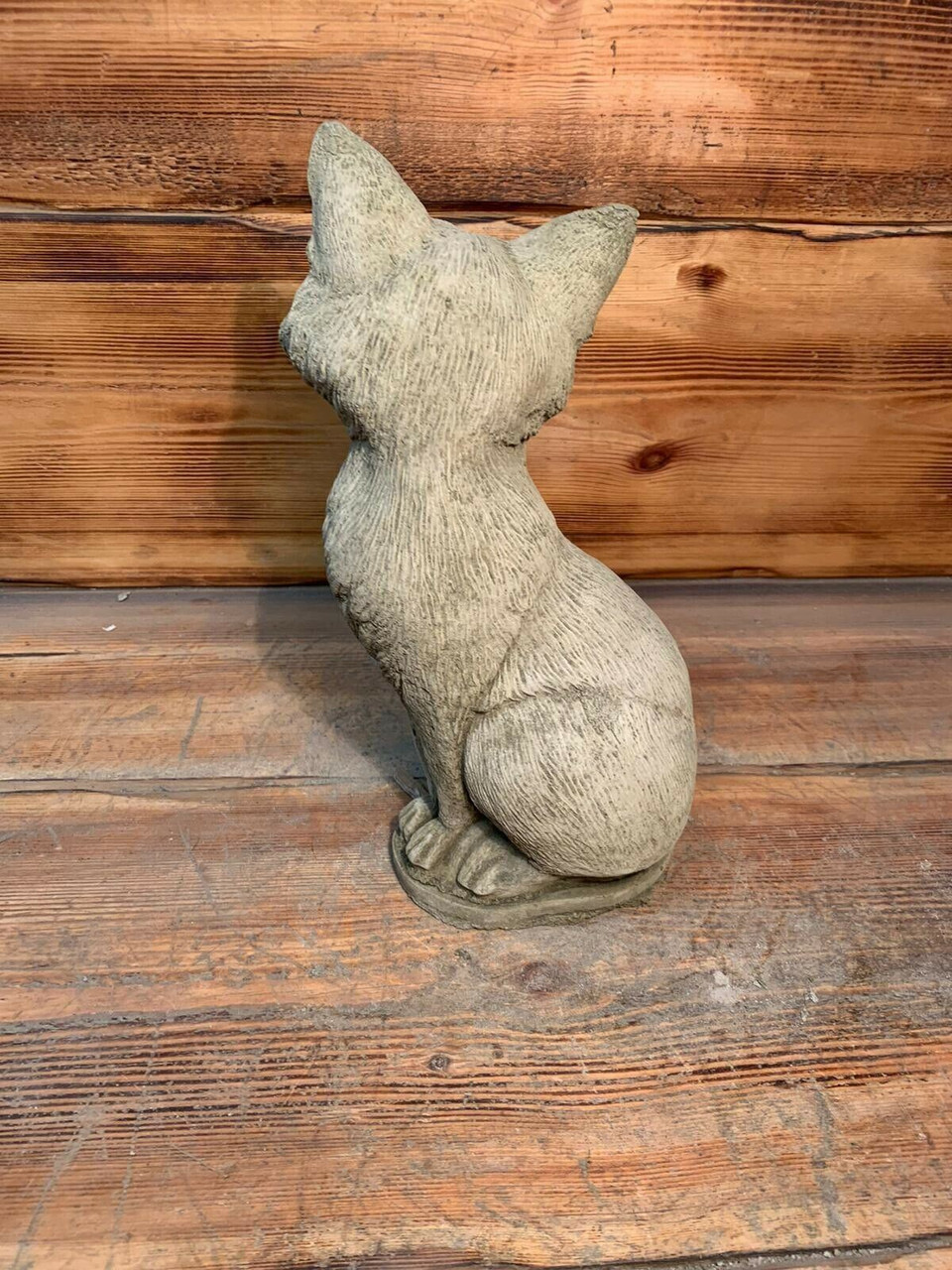 STONE GARDEN CUTE SITTING FOX STATUE ORNAMENT